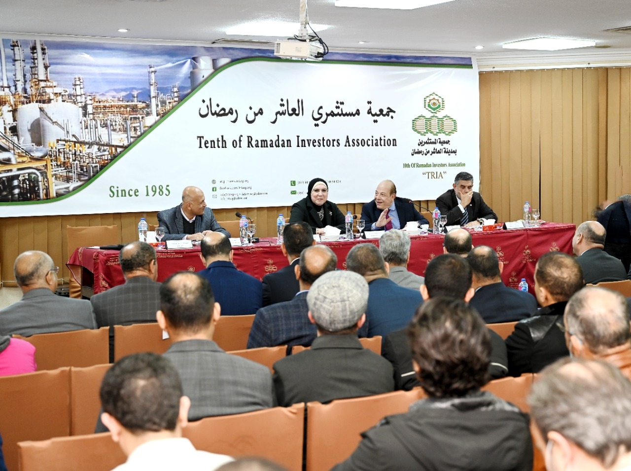 جامع  : الحكومة تسعى لتحسين بيئة ومناخ الاستثمار وتقديم المزيد من المزايا والحوافز