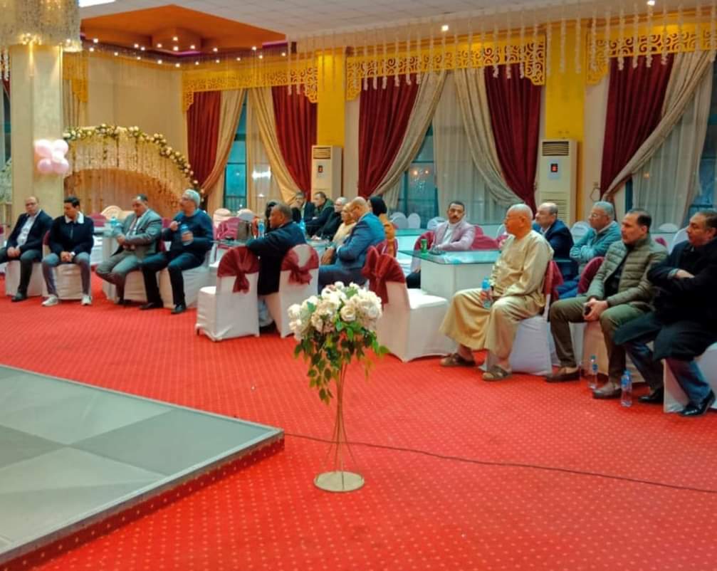 رشاد يعقد أول لقاء مجتمعى مع قاطنى مدينة العبور