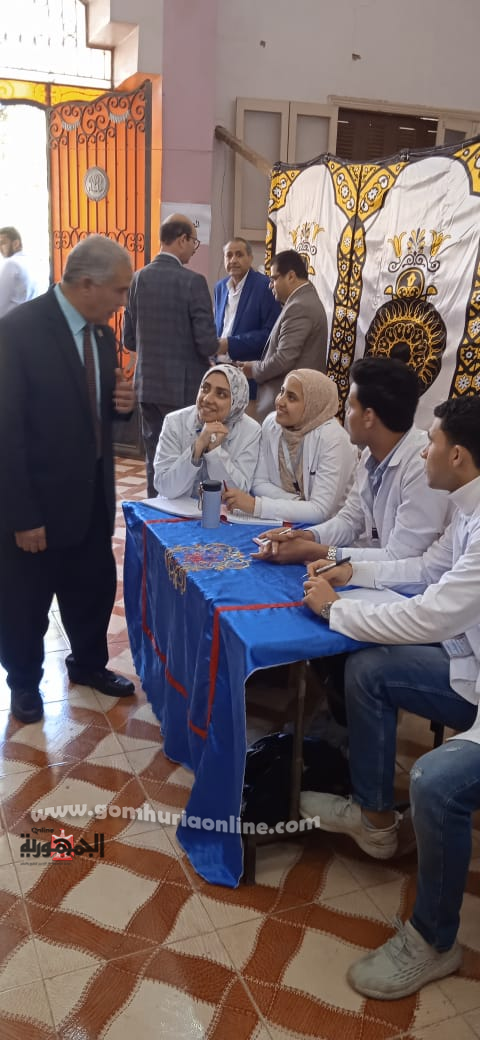 جامعة السادات تنظم قافلة طبية بقرية 