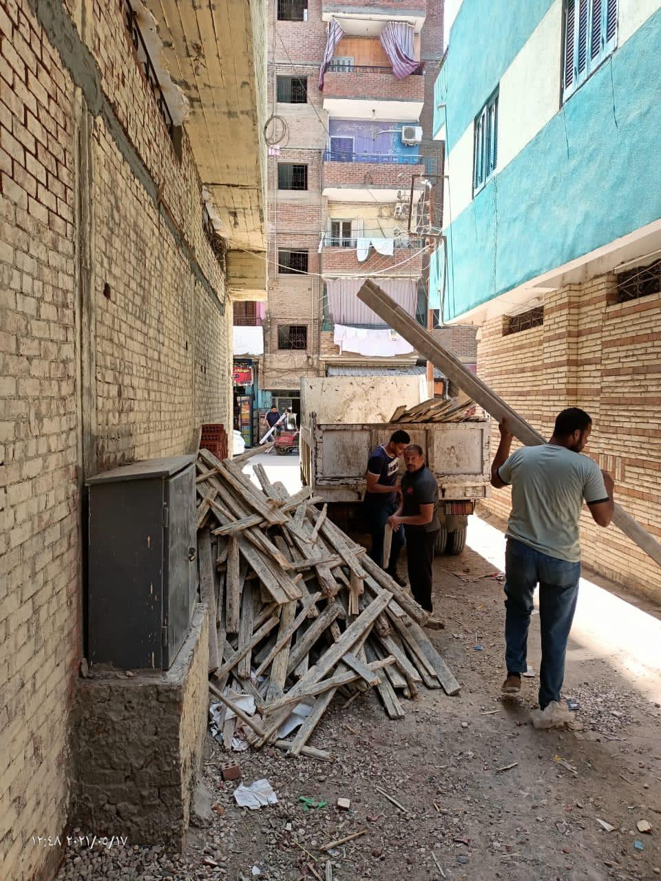 بشارة يترأس حملة مكبرة لإزالة ثلاث حالات صبة خرسانية بدون ترخيص  