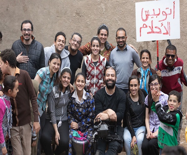 أبطال رفعت عيني للسما 