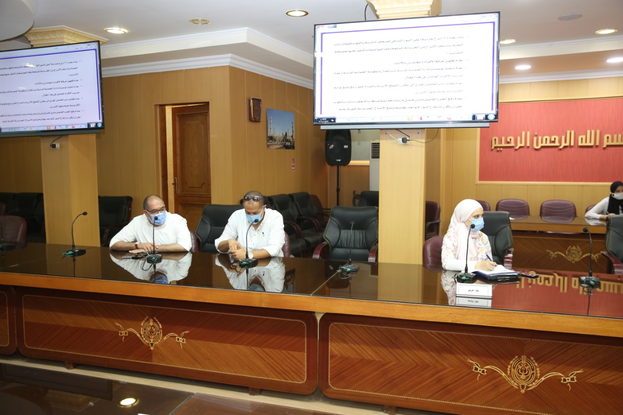 محافظ كفرالشيخ والأمين العام للمجلس الأعلى للآثار يستعرضان  إستكمال مشروع متحف العاصمة.صور