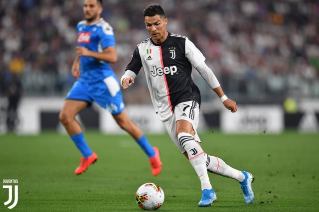 يوفنتوس ونابولي