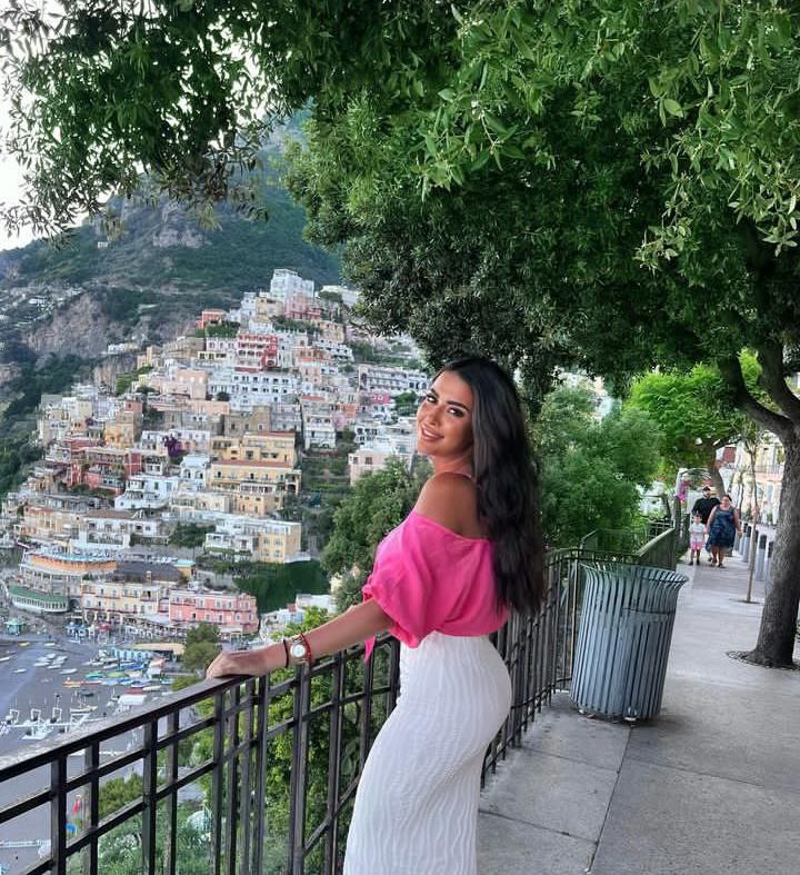 ميرنا نور الدين تحتفل بعيد الأضحى من ايطاليا
