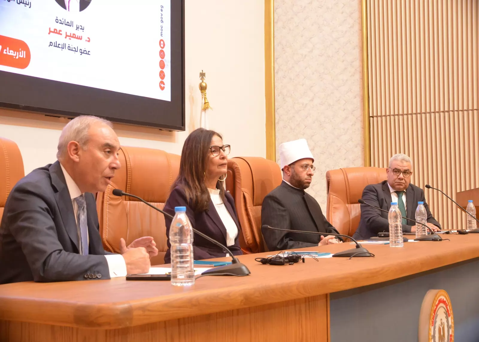 وزيرا الأوقاف والثقافة يؤكدان أهمية الخطاب الوسطي في بناء الوعي ومواجهة التطرف 