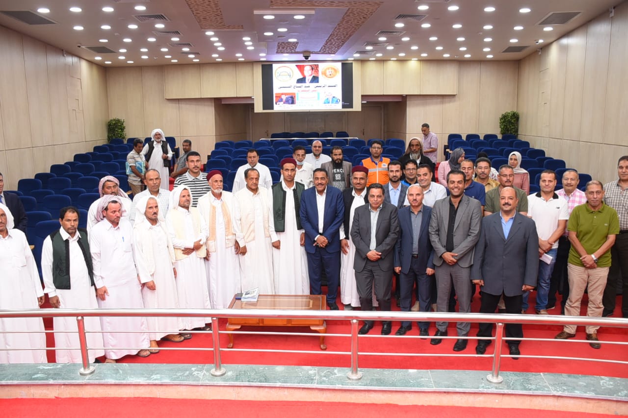 محافظ مطروح يشارك فى جلسات الوحدة المركزية لحياة كريمة 