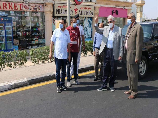 فودة يتفقد اعمال رصف وتوسعة وتجميل امتداد شارع البحر وطريق الفنار بشرم الشيخ