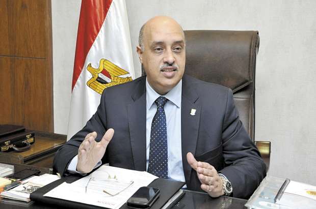 الدكتور حسام رزق