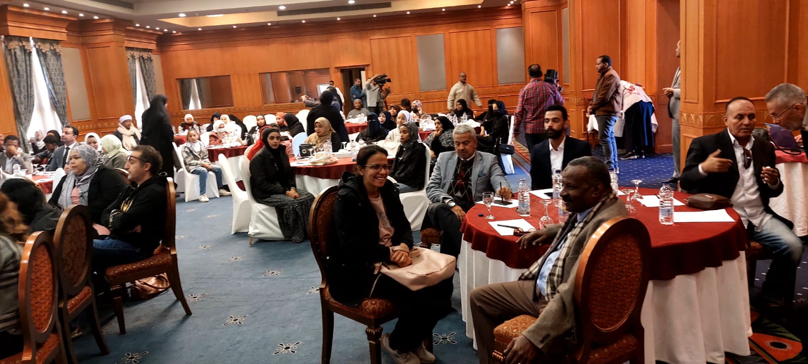 جمعية مستثمرى الطاقة الشمسية ببنبان تحتفل بتخريج الدفعة الأولى