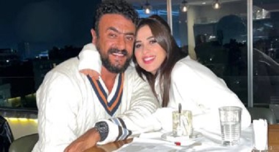 ياسمين عبد العزيز وأحمد العوضي