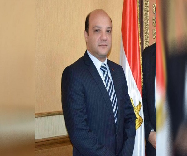  الدكتور إيهاب أمين رئيس اتحاد الجمباز