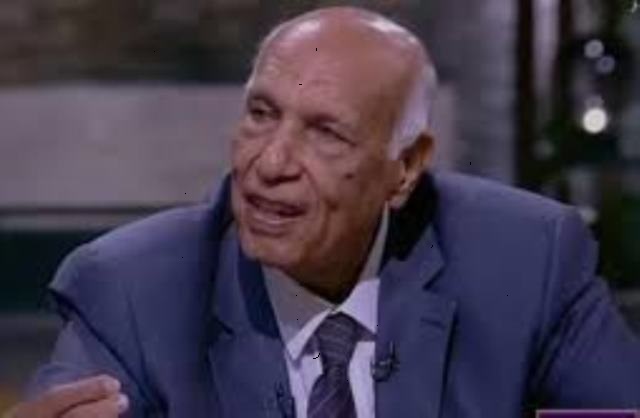 شيخ المصورين محمد بكر  