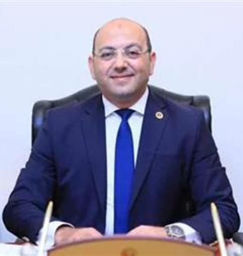 النائب د. أحمد العطيفي