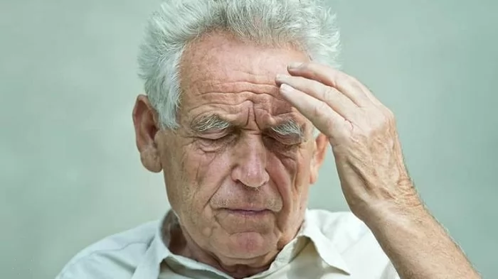 دراسة تكشف أسباب فقدان الذاكرة عند كبار السن 