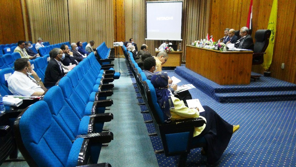 اجراءات وقائية  داخل الحرم الجامعي لمواجهة كورونا