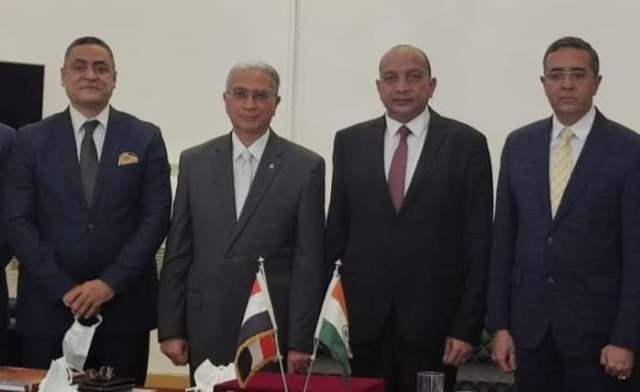 رئيس جامعة بنى سويف يلتقى السفير الهندى لبحث آليات التعاون العلمي المشترك