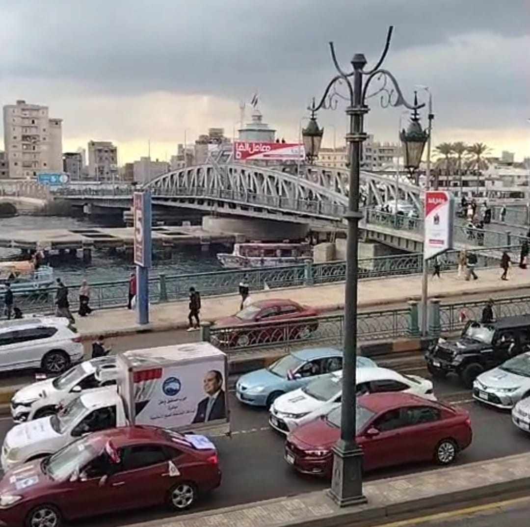 مستقبل وطن بدمياط ينظم مسيرة احتفالا بفوز الرئيس السيسي بولاية اخ