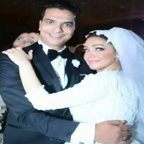 تصرف غير متوقع من طليقة مصطفى أبو سريع بعد انفصالهما 