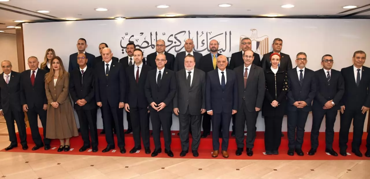 محافظ البنك المركزي يشهد توقيع إتفاقية بين صندوق تكريم شهداء 