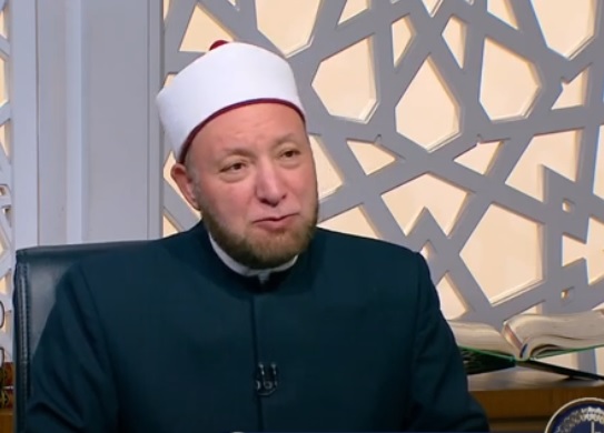 الشيخ عويضة عثمان أمين الفتوى بدار الإفتاء المصرية