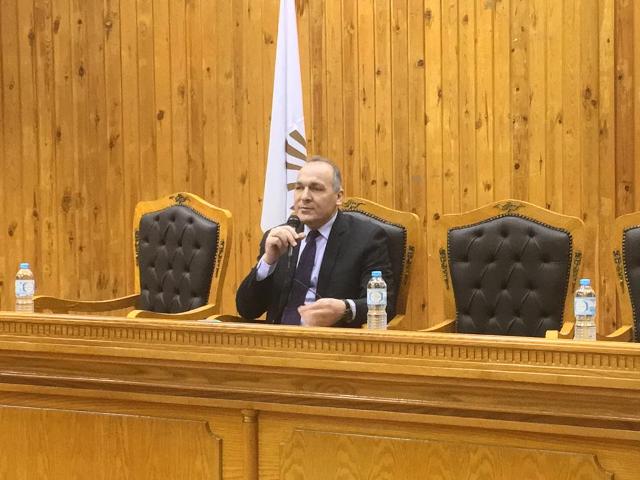 تعليم القاهرة: غرفة عمليات بكل إدارة لمتابعة الامتحانات والتحرك السريع