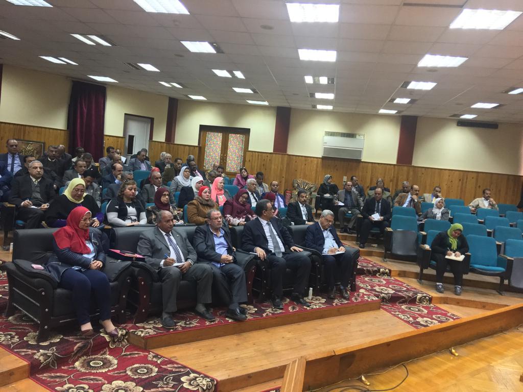 تعليم القاهرة: غرفة عمليات بكل إدارة لمتابعة الامتحانات والتحرك السريع