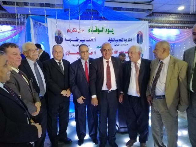 تعليم الجيزة تكرم القيادات المحالين للمعاش فى يوم الوفاء 