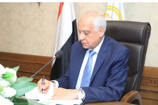 محافظ الجيزة 