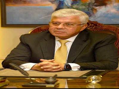 الدكتور أيمن عاشور وزير التعليم العالي والبحث العلمي