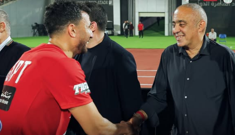 محمد يحيي يزور منتخب مصر