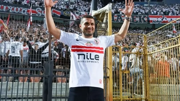 بعد إعلان اعتزاله.. طارق حامد يدخل حسابات الزمالك للعمل الإداري 