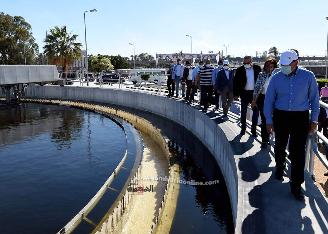 رئيس الوزراء يتفقد محطة معالجة صرف صحي رأس البر بتكلفة ٢٤٠ مليون جنيه ويشهد تشغيل توسعات خزانات المياه بالمدينة