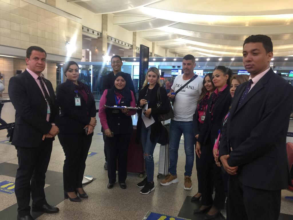 شركة ميناء القاهرة الجوى تحتفل مع الركاب بمرور 59 عاما على افتتاح المطار 