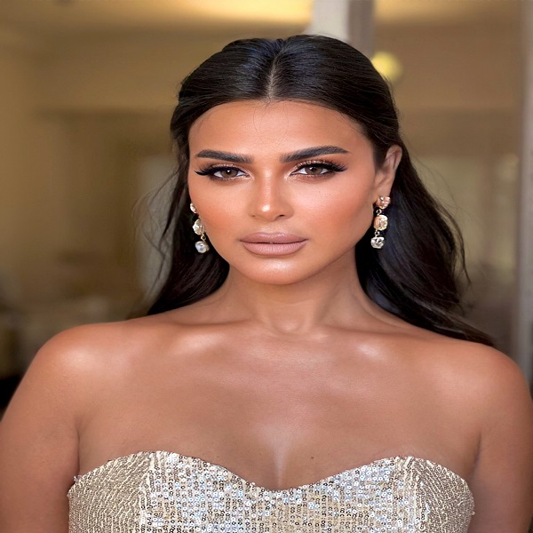 رانيا منصور 