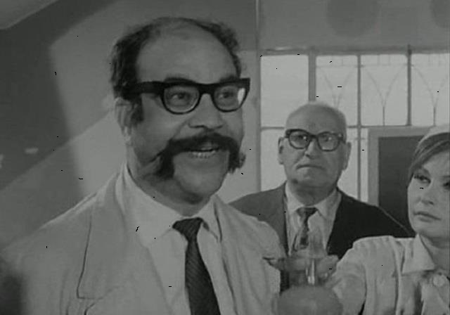 الفنان عبد الله فرغلى