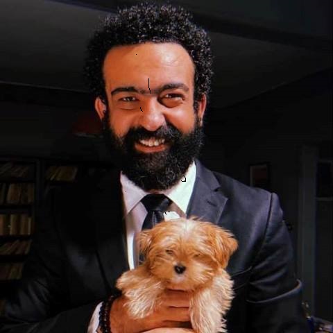 المخرج ماندو العدل  