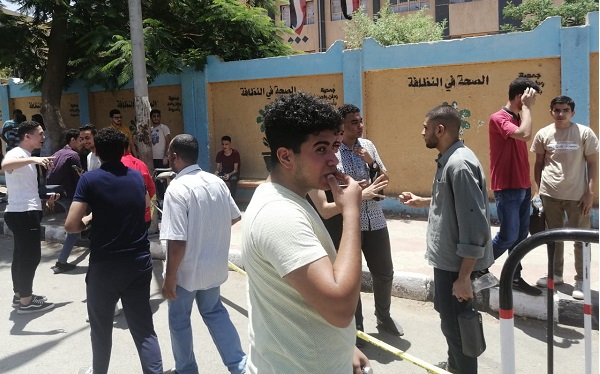 طلاب الثانوية العامة