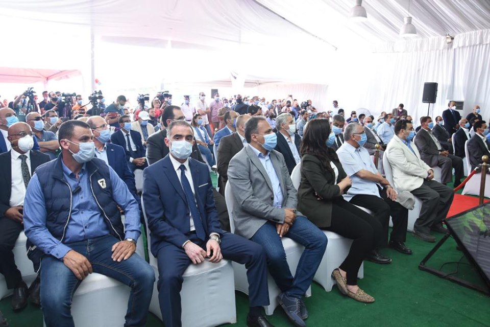 بالصور ..وزير الزراعة ومحافظ البحيرة يفتتحان مزرعة الإنتاج الحيوانى بإيتاى البارود  