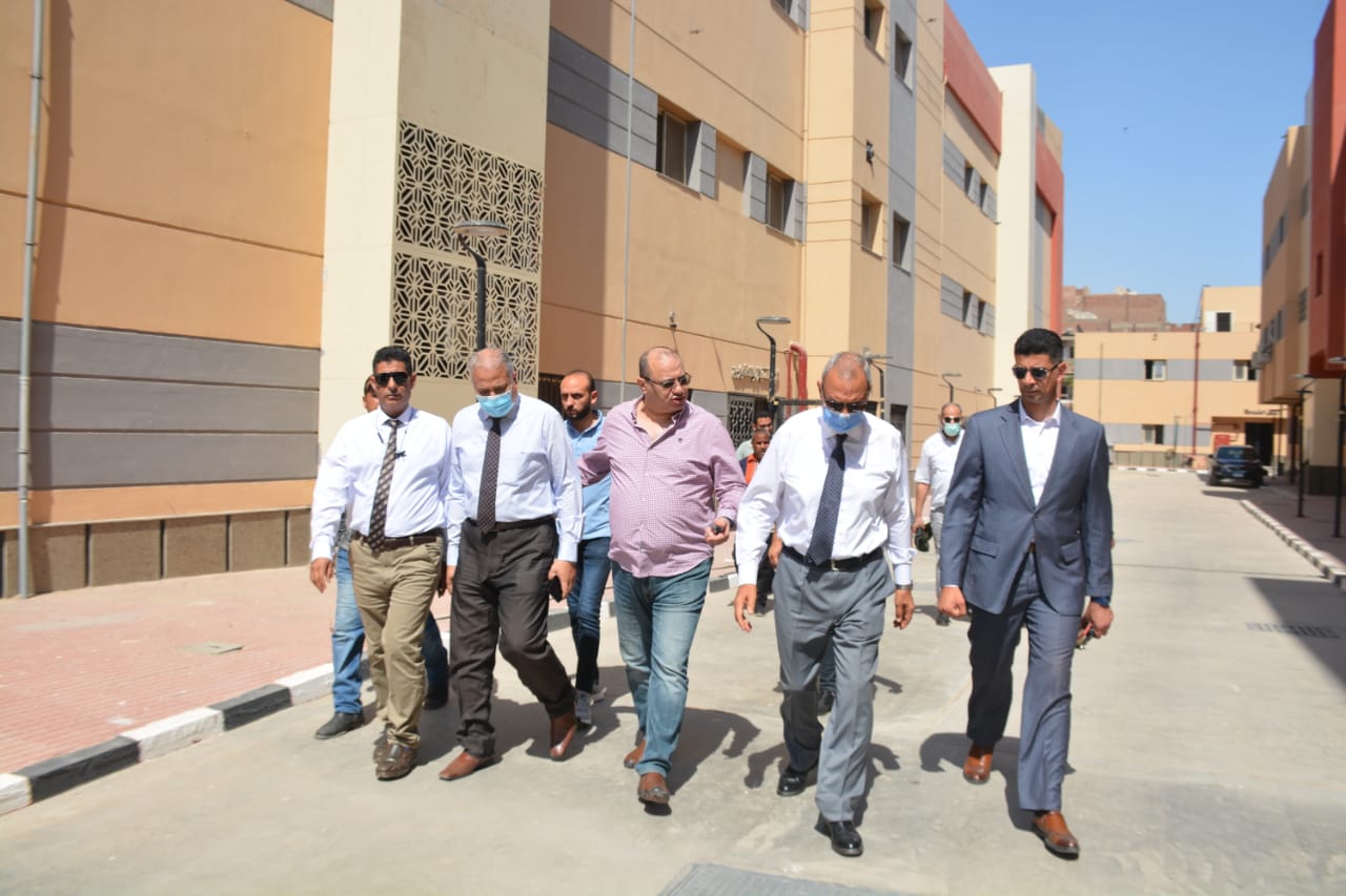 محافظ القليوبية يتفقد أعمال تطوير مستشفى طوخ المركزي واللمسات الاخيرة 
