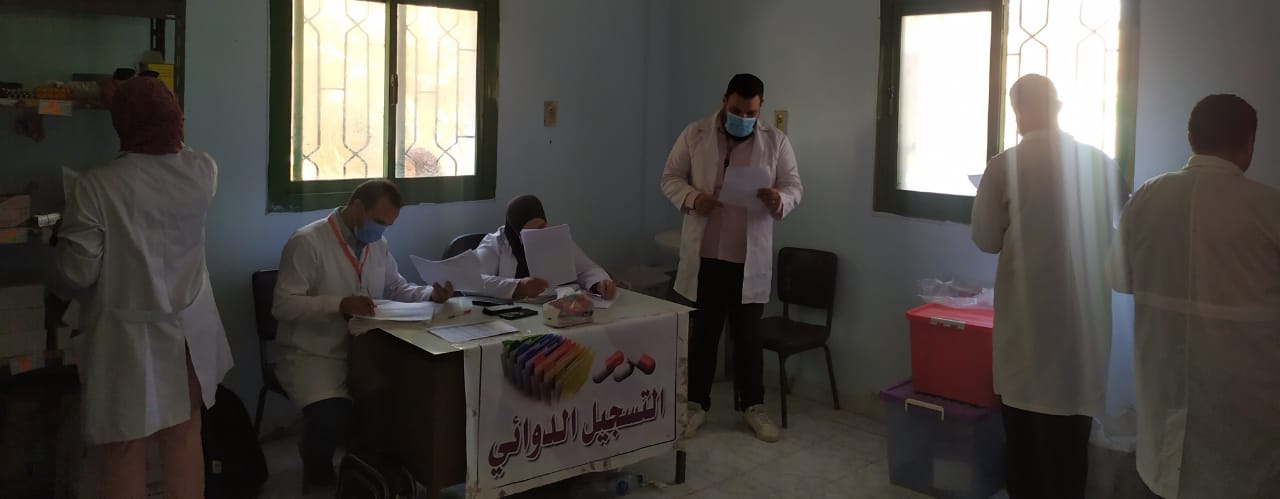  علاج 1202 مريضا في 7 تخصصات بقرية 
