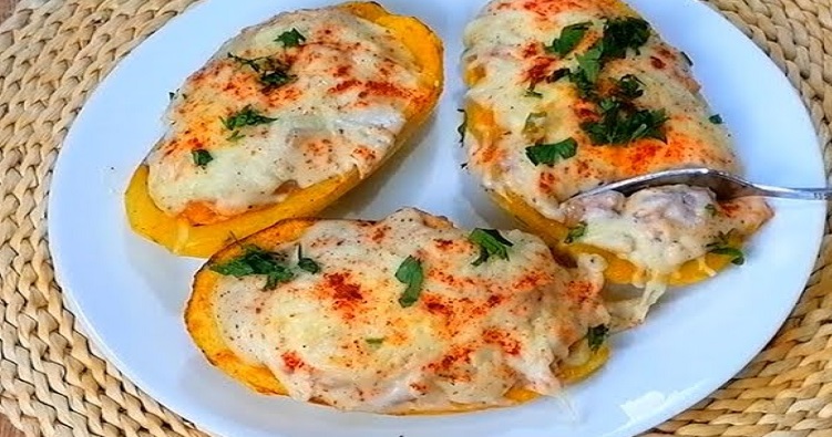 قوارب البطاطس بحشوة الدجاج