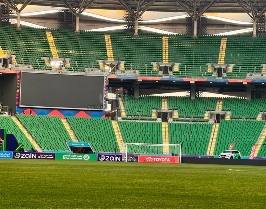  ملعب جذع النخلة