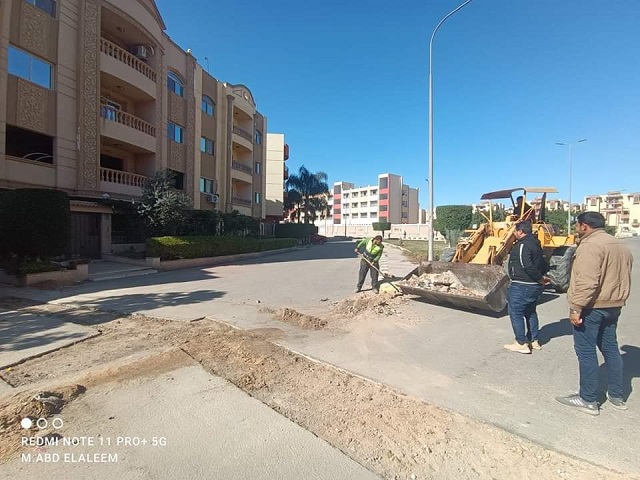 رئيس جهازمدينة العبور: حملة ليلة على الطرق والمحاور الرئيسية