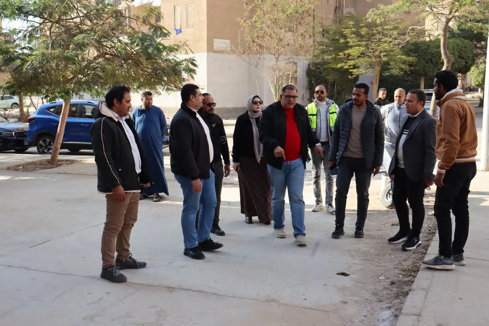 حملة مكبرة تجتاح الحي 16 بمدينة الشيخ زايد .. صور 