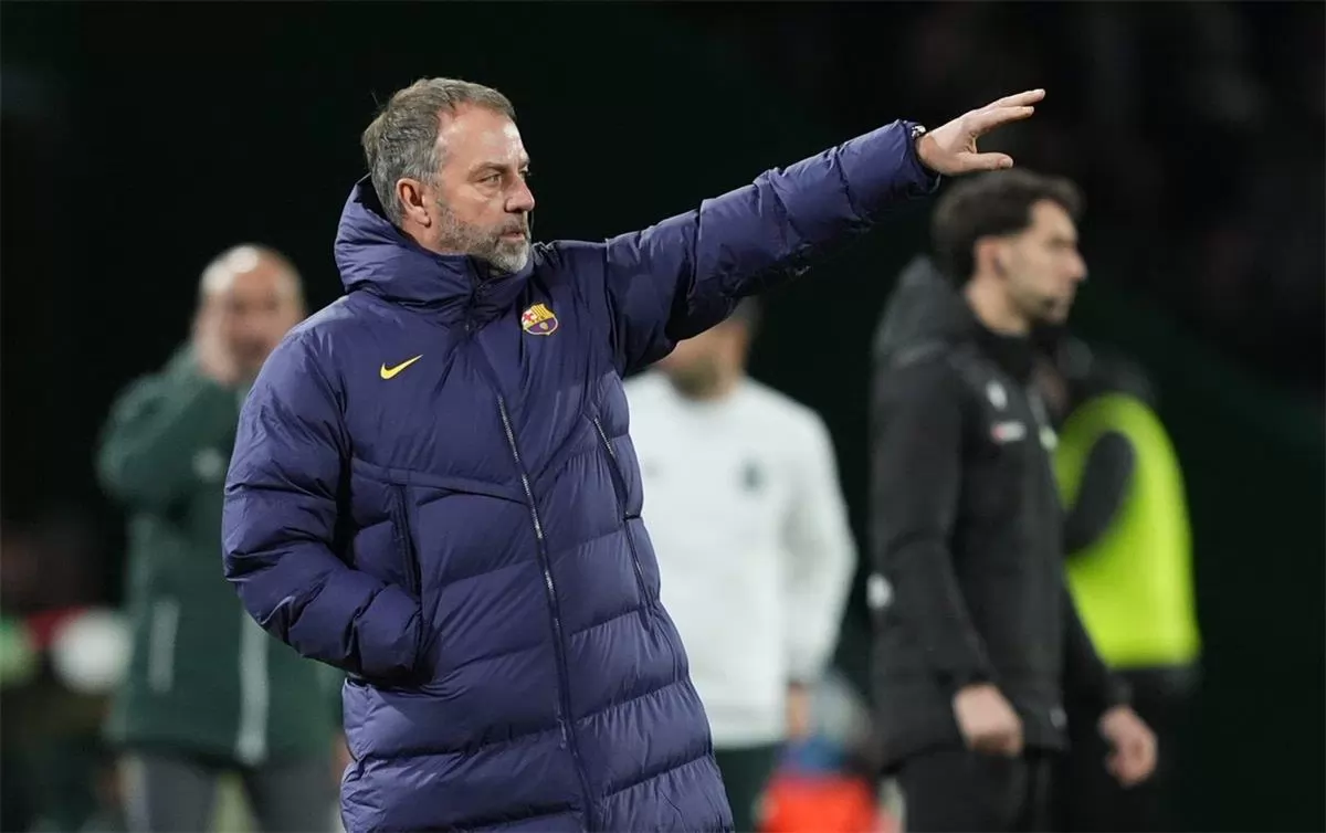 بعد خسارة برشلونة أمام سوسيداد.. فليك: لن أهدر طاقتي مع الحكم 