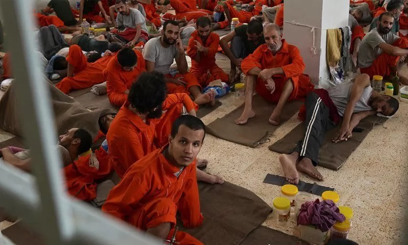 "قسد" تفقد زمام الأمور في سجن الشدادي الذي يضم مئات الدواعش 