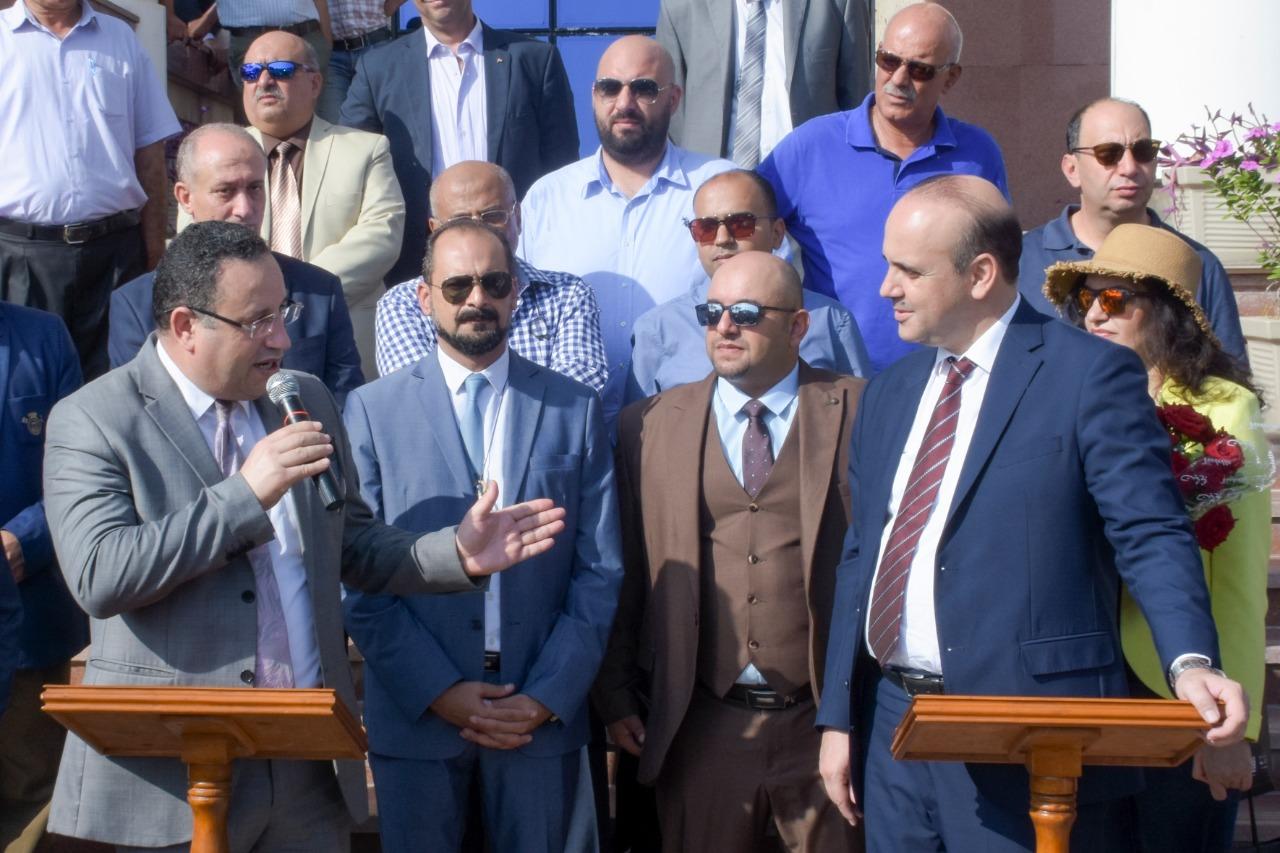 قنصوه وعمده بافوس  اثناء الموتمر الصحفي 