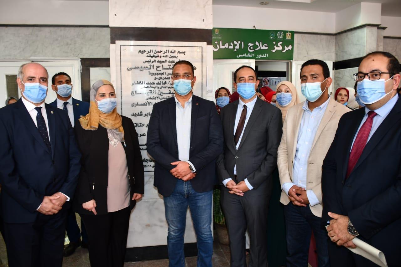 وزيرة التضامن الإجتماعي تتفقد وتفتتح عددا من المشروعات بالمحافظة
