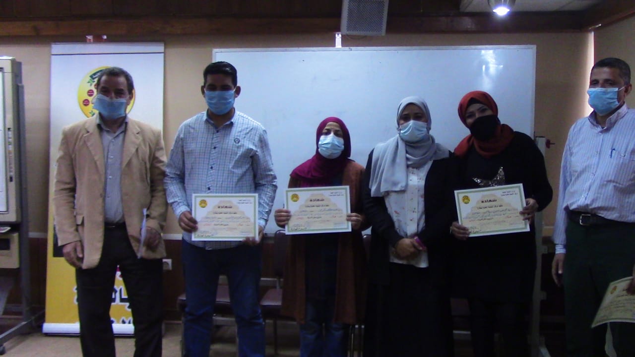 مركز سقارة ينظم دورة تدريبية عن التقديرات السكانية والتحليل الاحصائى