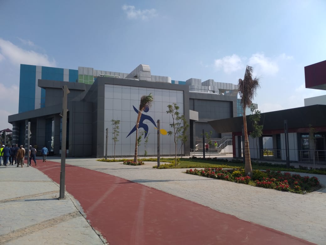 الصالة المغطاة بالعاصمة الإدارية 